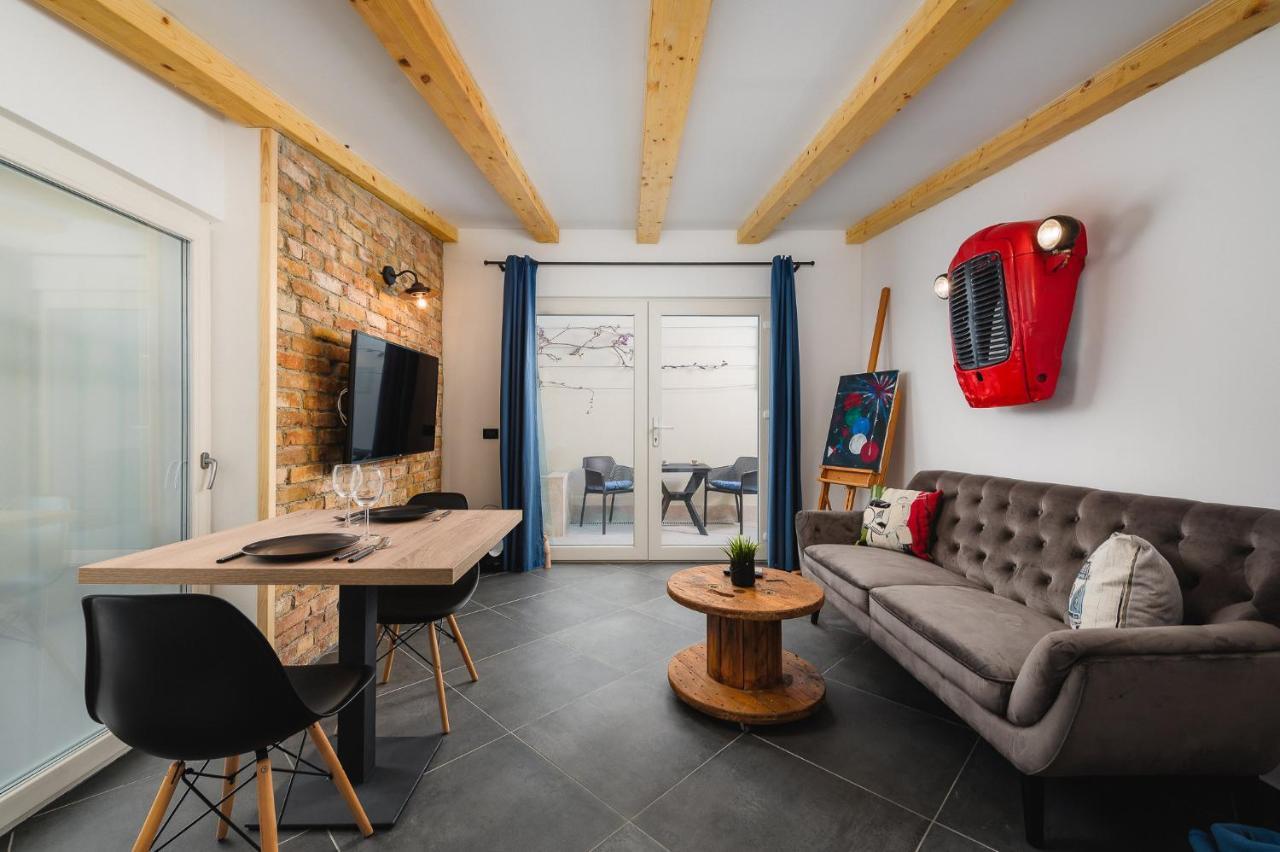 Urban Apartament
