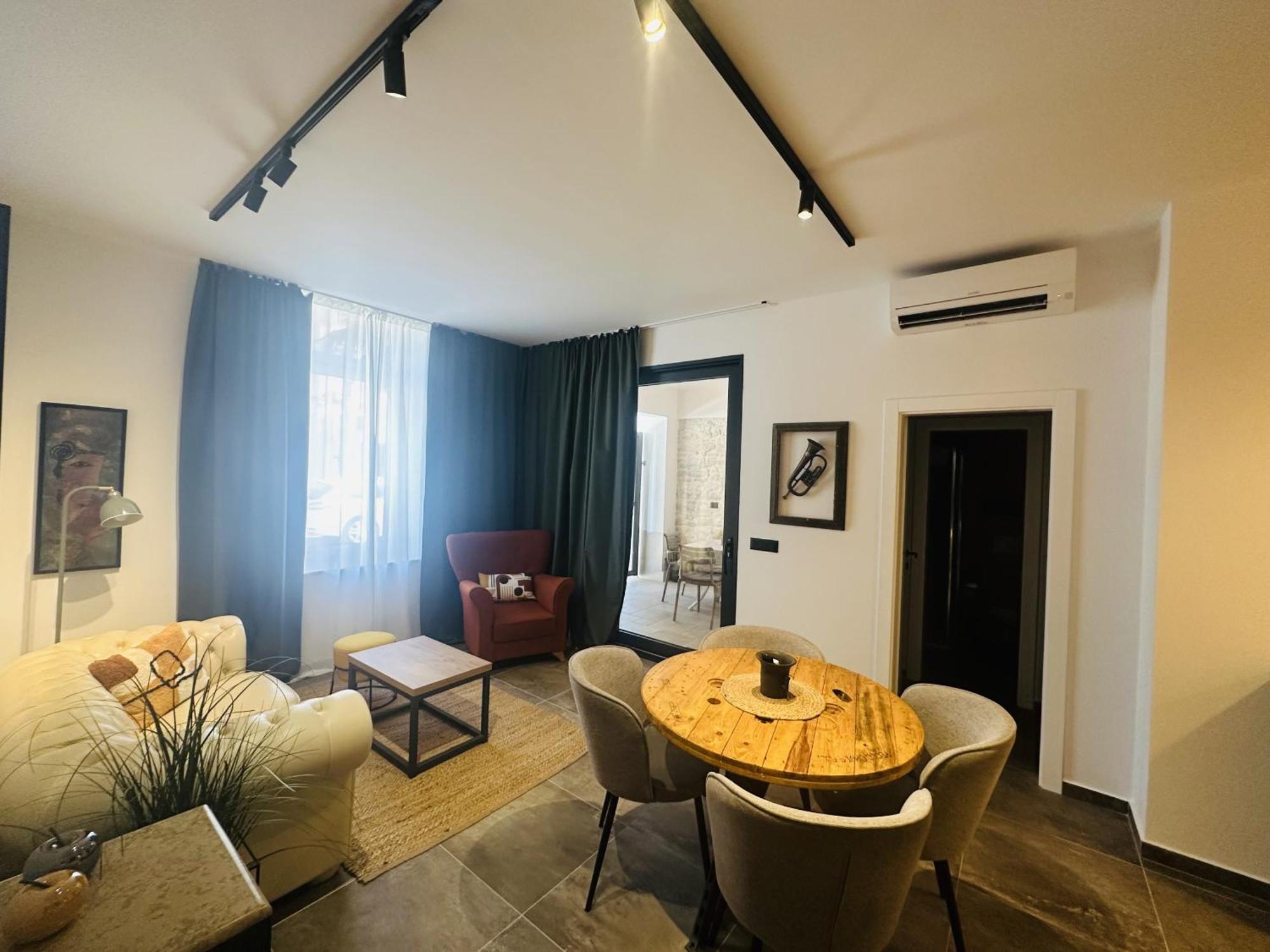 Urban Apartament